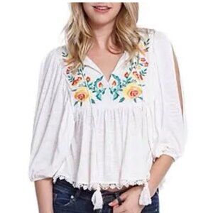 Clover + Scout Embroidered Open-Sleeve Peasant Top